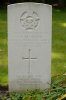 web-Headstone-GT-Bloomer-ph.Michael-vd-Velde.jpg