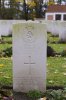 web-Headstone-JR-Cromwell-ph.Michael-vd-Velde.jpg