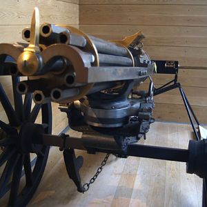 RA-museum-gattling-gun.jpg