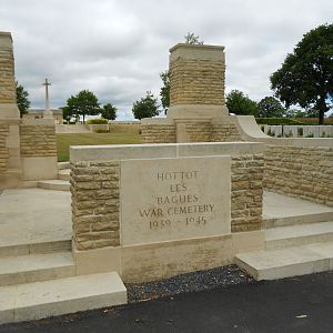 Hottot les Bagues Cemetery
