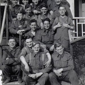 410606 Surrey Hiils 197 Battery