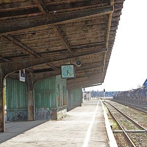 Zagan Station Platform