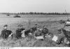 Bundesarchiv_Bild_146-1972-045-08,_Westfeldzug,_Rommel_bei_Besprechung_mit_Offizieren.jpg