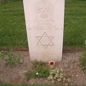 024 Pte Segal with AJEX marker