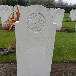 de jong i j.JPG