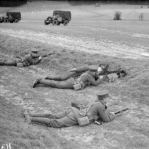 Scots Guards Bren gun team and rifleman, Salisbury Plain, 1939