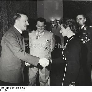 Von Below, Hilter, Goering, Reitsch, ?