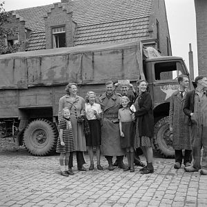 Irish Guards Group, Guards Armoured Division, Aalst, 18 Sept 44