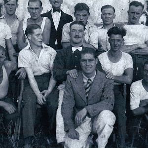 George Owen Farrell 2nd On Right Top Row Stalag Xx1d Ger25 GEGENV11 1940 0r 41