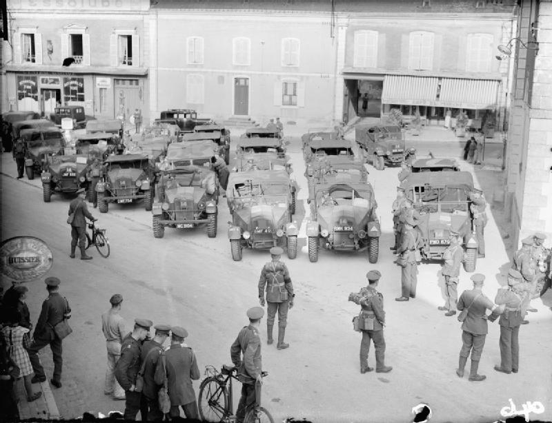 2nd Battalion Coldstream Guards M.T. outside Battalion HQ at Conlie, 22 September 1939; IWM O 46